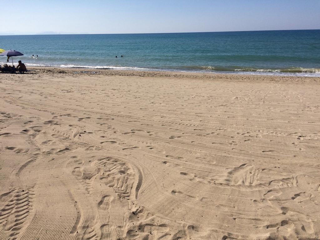 Casa Vacanza Paradise Vicino Cefalu Con Servizio Di Piscina A 3 Chilometri Apartment กัมโปเฟลิเช ดิ โรชเชลลา ภายนอก รูปภาพ