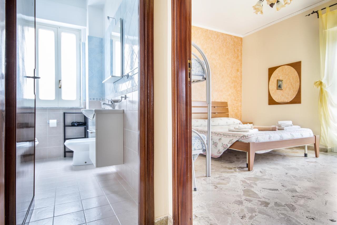Casa Vacanza Paradise Vicino Cefalu Con Servizio Di Piscina A 3 Chilometri Apartment กัมโปเฟลิเช ดิ โรชเชลลา ภายนอก รูปภาพ