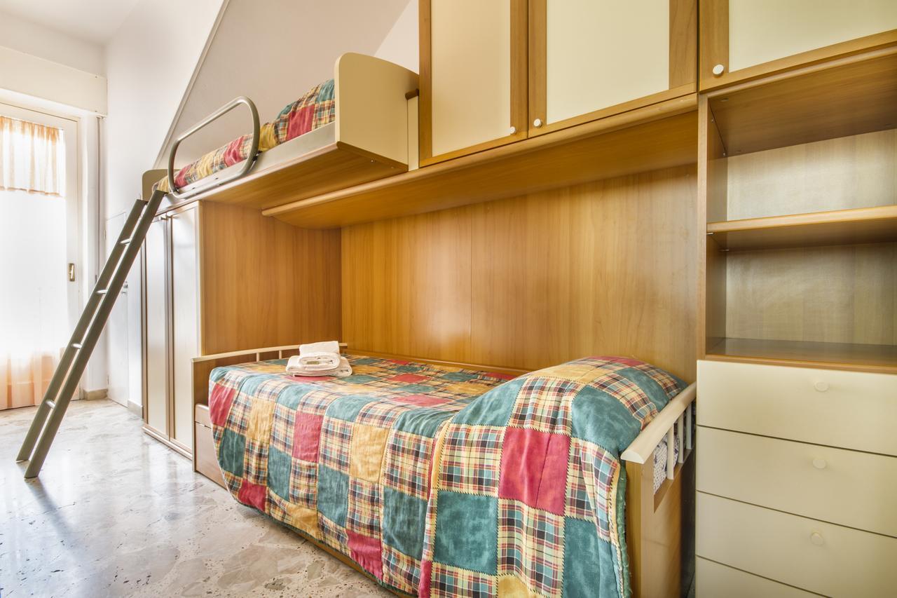 Casa Vacanza Paradise Vicino Cefalu Con Servizio Di Piscina A 3 Chilometri Apartment กัมโปเฟลิเช ดิ โรชเชลลา ภายนอก รูปภาพ